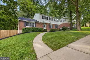 806 N Country Club Dr, Newark, DE 19702 - Photo 2
