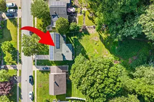 2012 Wildwood Dr, Wilmington, DE 19805 - Photo 2