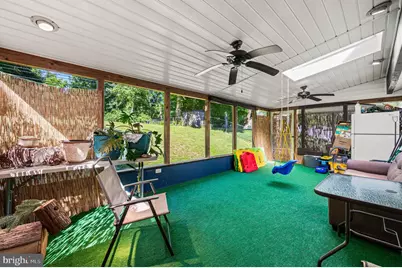 2012 Wildwood Drive, Wilmington, DE 19805 - Photo 6