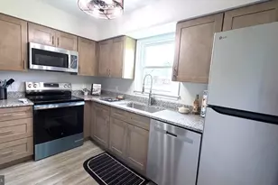 510 Hamilton St, Delaware City, DE 19706 - Photo 1