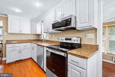 318 Cleveland Avenue, Talleyville, DE 19803 - Photo 14