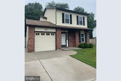 35 Honeysuckle Drive, Newark, DE 19702 - Photo 1