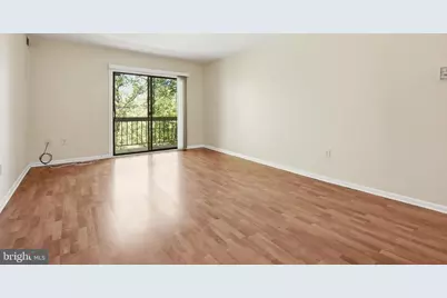 5419 Golf View Drive #B2, Wilmington, DE 19808 - Photo 4