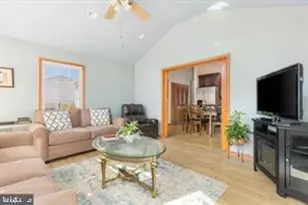 1 Iris Pl, Newark, DE 19702 - Photo 4