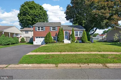 11 Whitehall Circle, Wilmington, DE 19808 - Photo 2