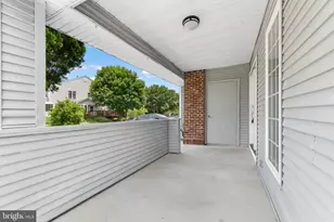158 Lake Arrowhead Cir, Bear, DE 19701 - Photo 2