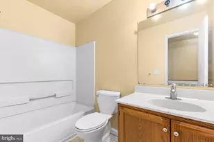 158 Lake Arrowhead Cir, Bear, DE 19701 - Photo 14