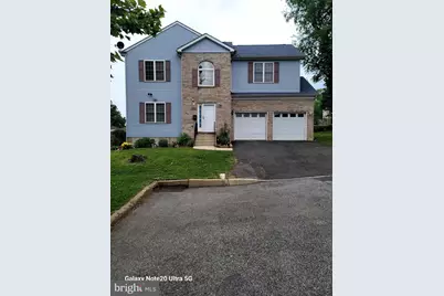96 9th Avenue, Wilmington, DE 19805 - Photo 1