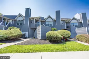 206 Fieldstream Dr, Newark, DE 19702 - Photo 1
