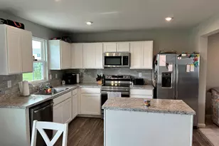 462 Sitka Spruce Ln, Townsend, DE 19734 - Photo 6