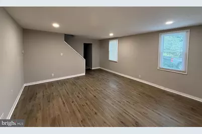 175 Riverview Drive, New Castle, DE 19720 - Photo 2