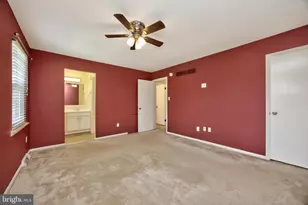 134 E Green Valley Cir, Newark, DE 19711 - Photo 16