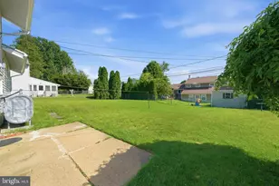 141 S Shelley Dr, Claymont, DE 19703 - Photo 32