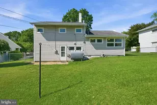 141 S Shelley Dr, Claymont, DE 19703 - Photo 36