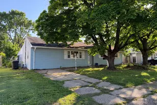 713 Donald Dr, Newark, DE 19713 - Photo 2