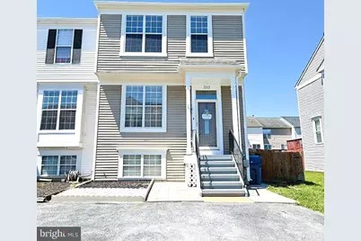 312 Wren Court, Newark, DE 19702 - Photo 1