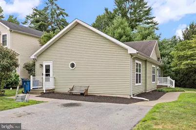 16 Barberry Court, Newark, DE 19702 - Photo 2