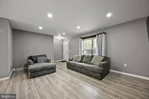 16 Barberry Ct, Newark, DE 19702 - Photo 6