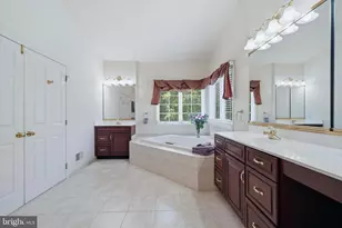 17 Waterton Dr, Bear, DE 19701 - Photo 32