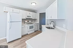 222 Britain Ct, Newark, DE 19702 - Photo 4