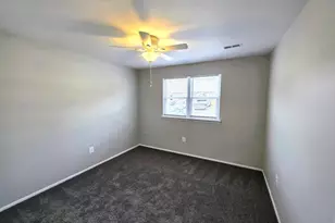 649 Walden Ct, Bear, DE 19701 - Photo 8