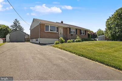 105 Macarthur Drive, Wilmington, DE 19804 - Photo 2