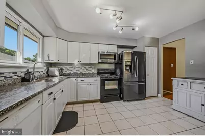 34 Robert Oakes Drive, Newark, DE 19713 - Photo 16