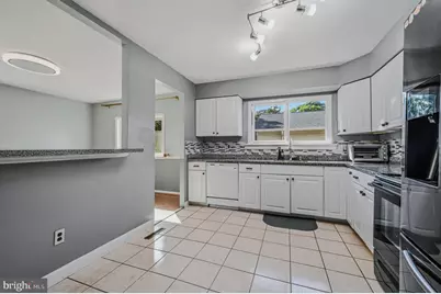 34 Robert Oakes Drive, Newark, DE 19713 - Photo 18