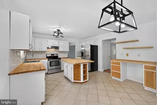 9 Eaton Pl, Bear, DE 19701 - Photo 16