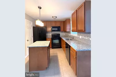 354 N Barrington Court, Newark, DE 19702 - Photo 10