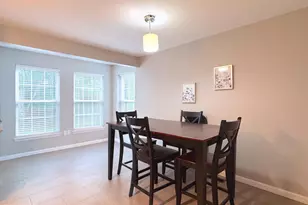 354 N Barrington Ct, Newark, DE 19702 - Photo 8
