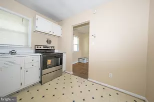 1317 Idlewood Rd, Wilmington, DE 19805 - Photo 16