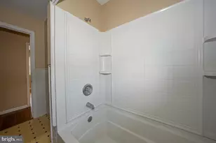 1317 Idlewood Rd, Wilmington, DE 19805 - Photo 24