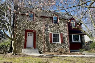712 Woodsdale Rd, Wilmington, DE 19809 - Photo 2