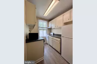 1303 N Franklin Street #6, Wilmington, DE 19806 - Photo 4