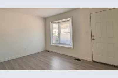 123 Whitburn Place, Newark, DE 19702 - Photo 2