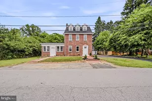 109 Cleveland Ave, Talleyville, DE 19803 - Photo 2