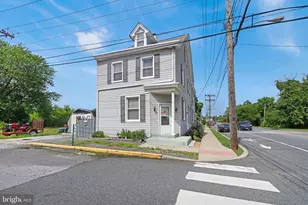 650 W 7th St, New Castle, DE 19720 - Photo 2