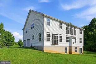 410 Janet Ct, New Castle, DE 19720 - Photo 34