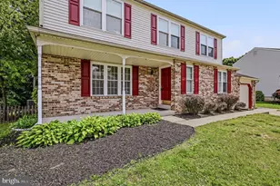102 Avignon Ct, Newark, DE 19702 - Photo 2