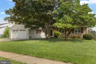 11 Colesbery Dr, New Castle, DE 19720 - Photo 2