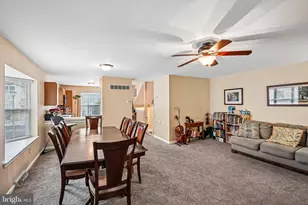 126 Valerie Ln, Bear, DE 19701 - Photo 4