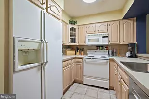 1704 N Park Dr, Wilmington, DE 19806 - Photo 4