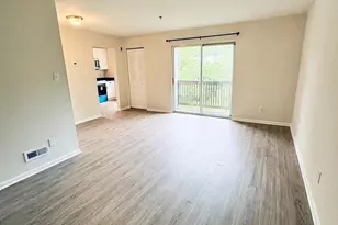 221B Highland Blvd, New Castle, DE 19720 - Photo 2