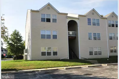 221B Highland Boulevard, New Castle, DE 19720 - Photo 1