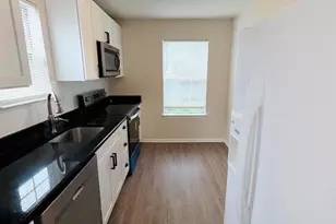 221B Highland Blvd, New Castle, DE 19720 - Photo 8
