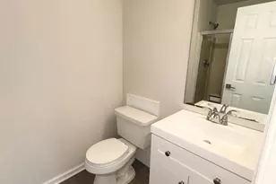 221B Highland Blvd, New Castle, DE 19720 - Photo 12