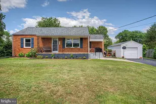 2703 Grubb Rd, Wilmington, DE 19810 - Photo 2