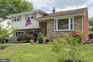 13 Hillcroft Rd, Newark, DE 19711 - Photo 1