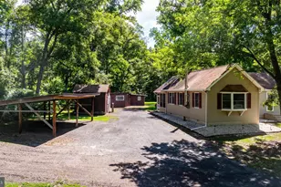 978 Blackbird Forest Rd, Claymont, DE 19938 - Photo 4